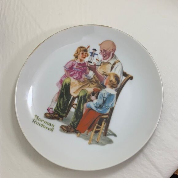 The Toy Maker By Norman Rockwell Saucer & Stand - Picture 4 of 5